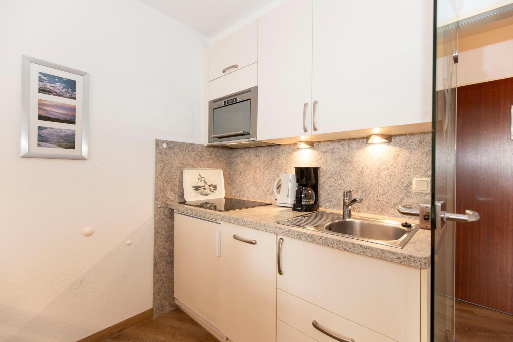 Lord Nelson 518 Apartment *